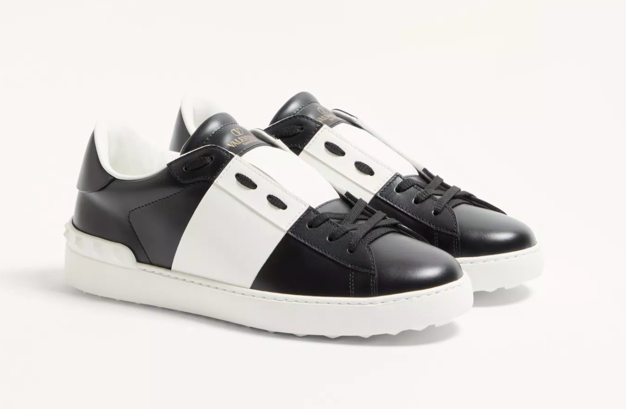 BLACK/WHITE