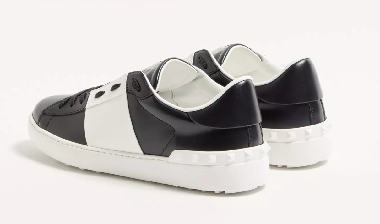 BLACK/WHITE