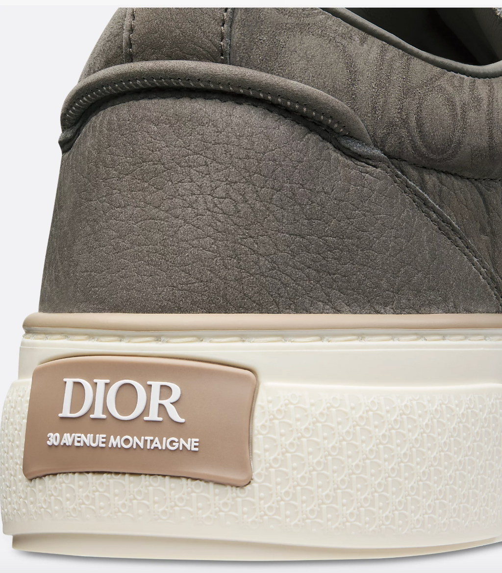 B33 Spin Sneaker