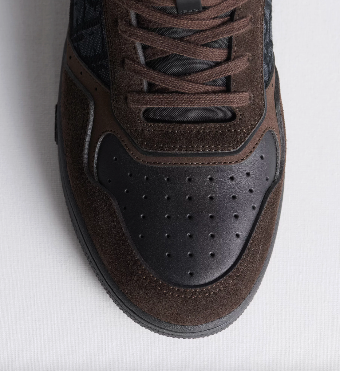 B27 Uptown Low-Top Sneaker