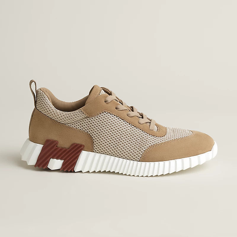 Bouncing sneaker