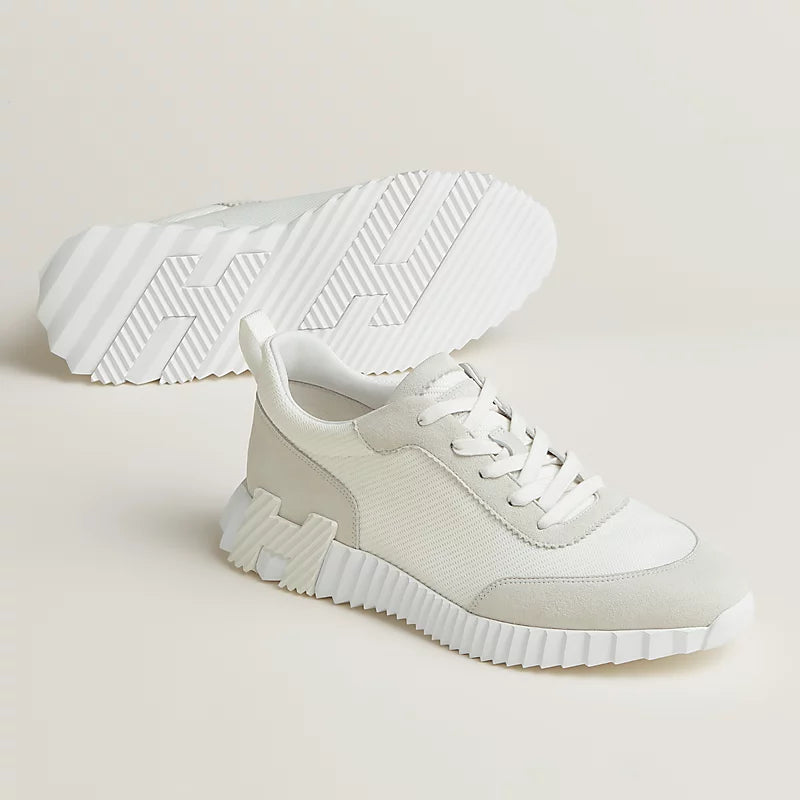 Bouncing sneaker