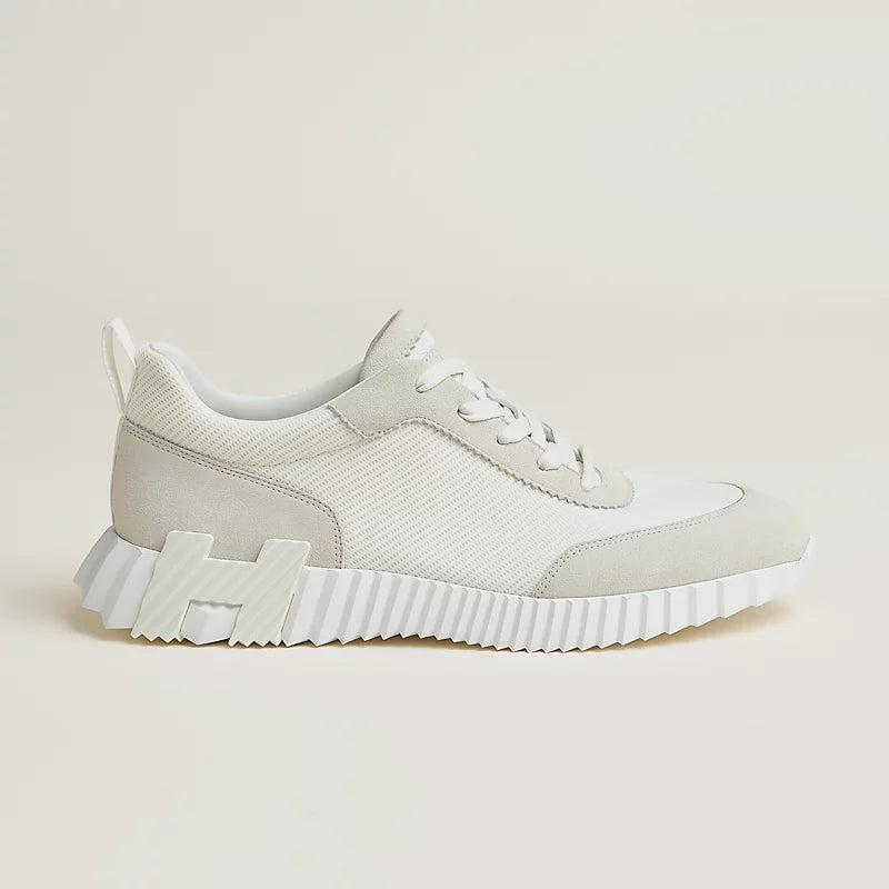 Bouncing sneaker